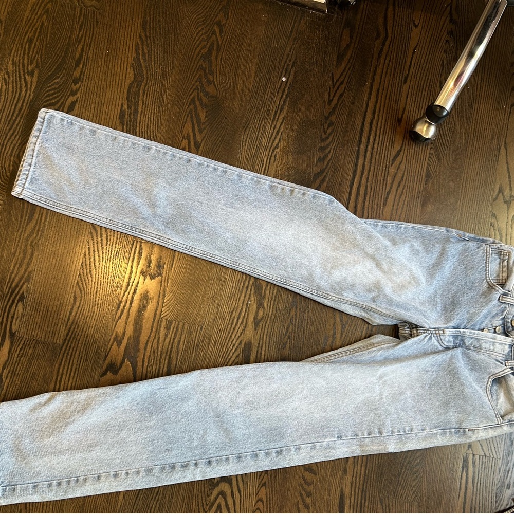 Brandy Melville low waisted Denim Jeans